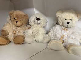 3 Teddys Bären Plüschtier Kuscheltier Set gut erhalten