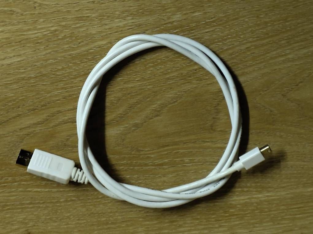 Cavi: 1x oder 2x Mini Displayport / Thunderbolt zu Displayport – Usato da Wohlen AG venduto da gnabbr 4