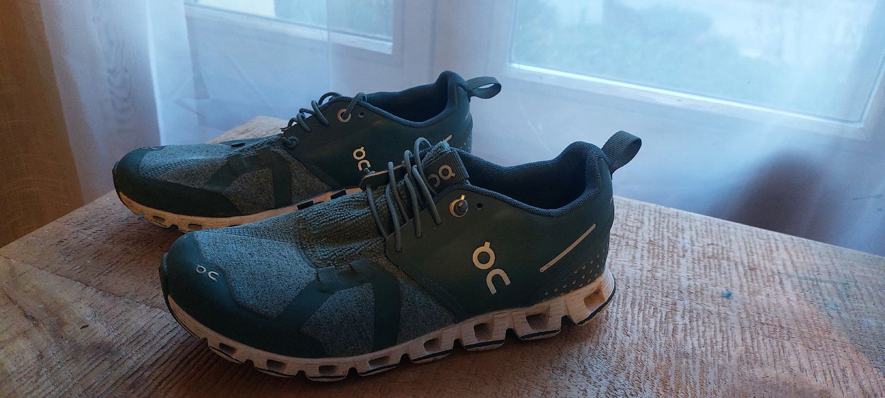 Scarpe da donna: On Schuhe Gr 36 – Usato da Thun venduto da Spunk91