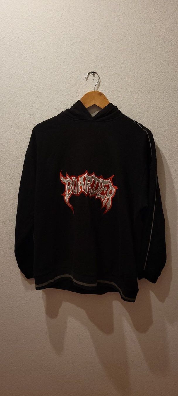 Pulls et sweat-shirts: Schwarzer Pollover Grösse 176 – D'occasion à Adlikon b.Regensdf par ChriZ86