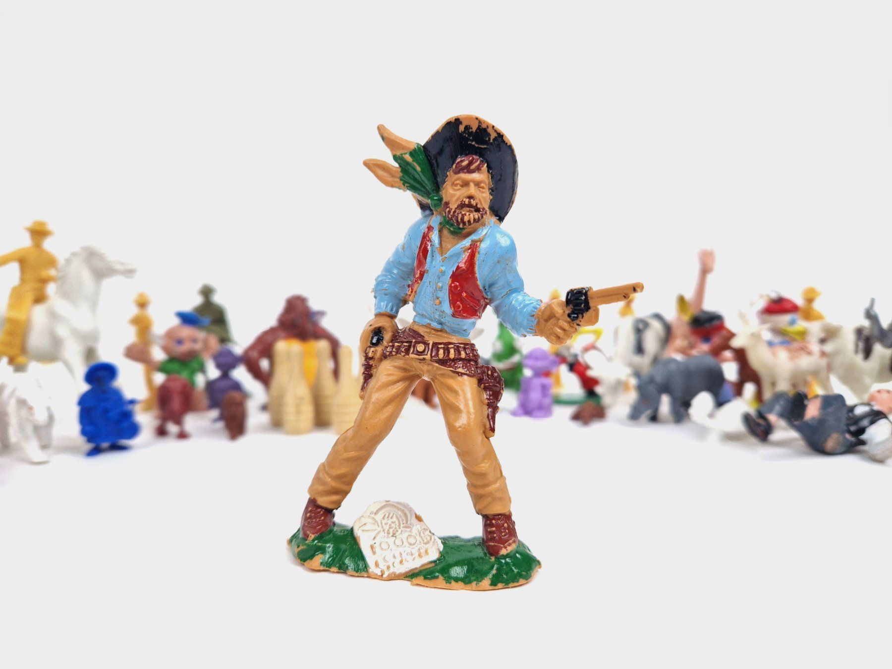 Giocattoli: Vintage Spielfiguren-Set 70Stk. – Usato da Basel venduto da Restwert_Basel 1