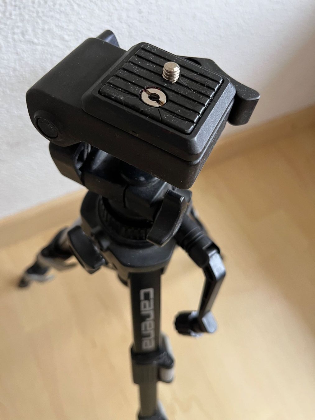 Treppiedi & Teste: Carena Kamera Stativ TT-602 – Usato da Zürich venduto da Gurkis 3