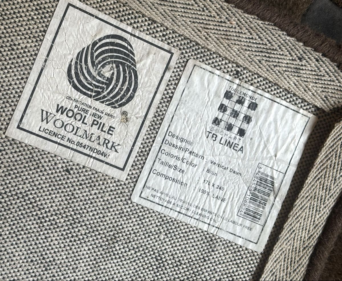 Tappeti: Toulemonde Bochart designer rug, TB LINEA model – Usato da Chêne-Bougeries venduto da nee_f2v7 1