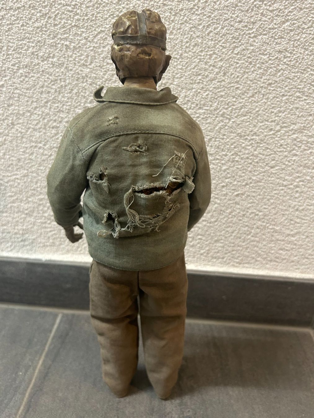 Figurine Jason Voorhees 18 Cm – Action Articulée Avec Accessoires – Cadeau Horreur Pour Collectionneur Adulte