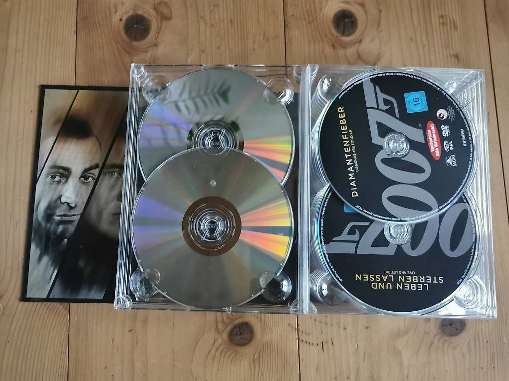 Tutti i DVDs: Die Jubiläums-Collection Bond 007 – Usato da Dürnten venduto da dan_g5zw 3
