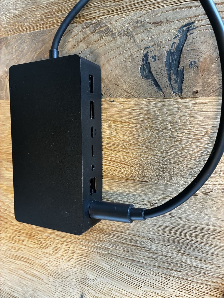 Microsoft Dockingstation: Microsoft Surface Dock 1661 inkl. Original Netzteil – Gebraucht aus Wil SG von alexdieter 3