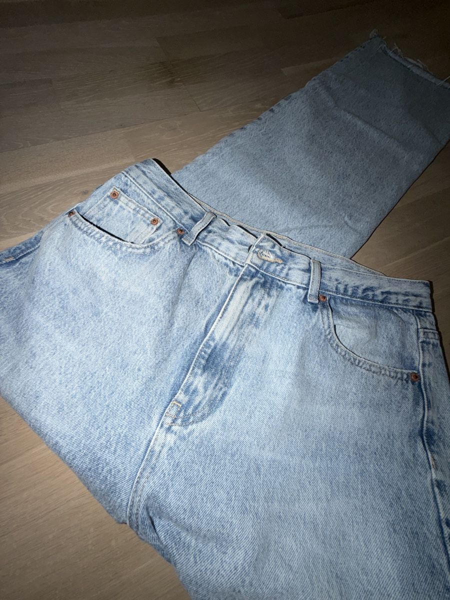 Jeans: Jeans con strappo – D'occasion à Sementina par fej_mb6f 2