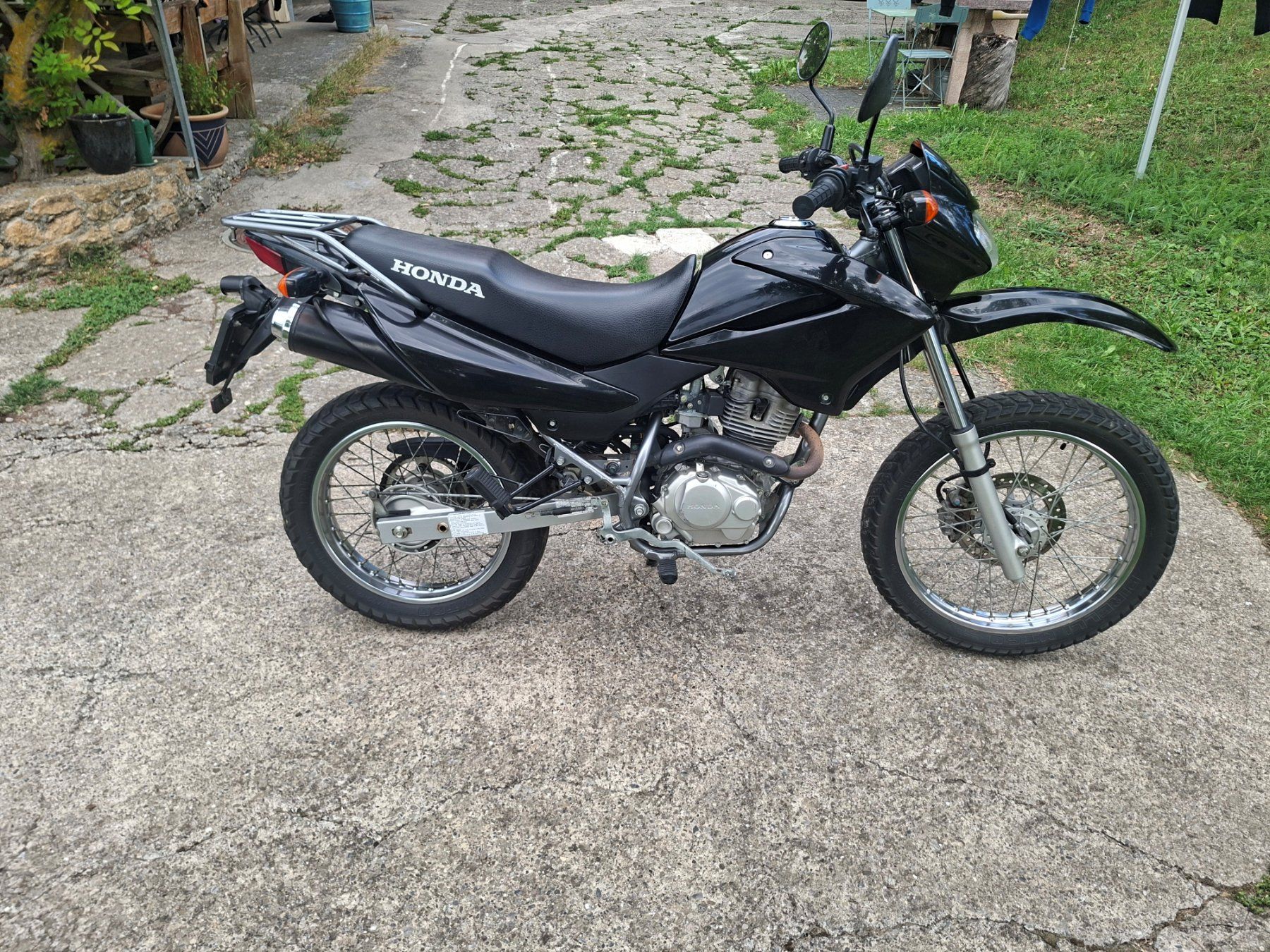Honda Enduro: Honda XR 125 L – D'occasion à Mur (Vully) VD par TAD327 1