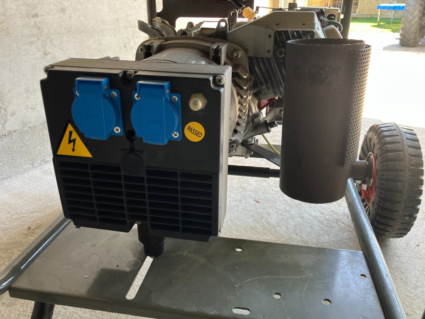 Generatori di corrente: Generator Stromerzeuger 5 KW Wacker Neuson – Usato da Nassen venduto da FIANAE 3