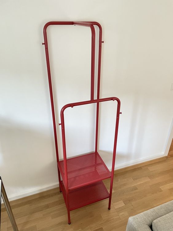 IKEA Nikkeby red clothing rack (Gebraucht) in Wallisellen für CHF 5 ...