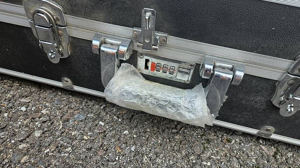 Casse di trasporto: Grosse Werkzeug Kiste – Usato da Ittigen venduto da Auderset 1