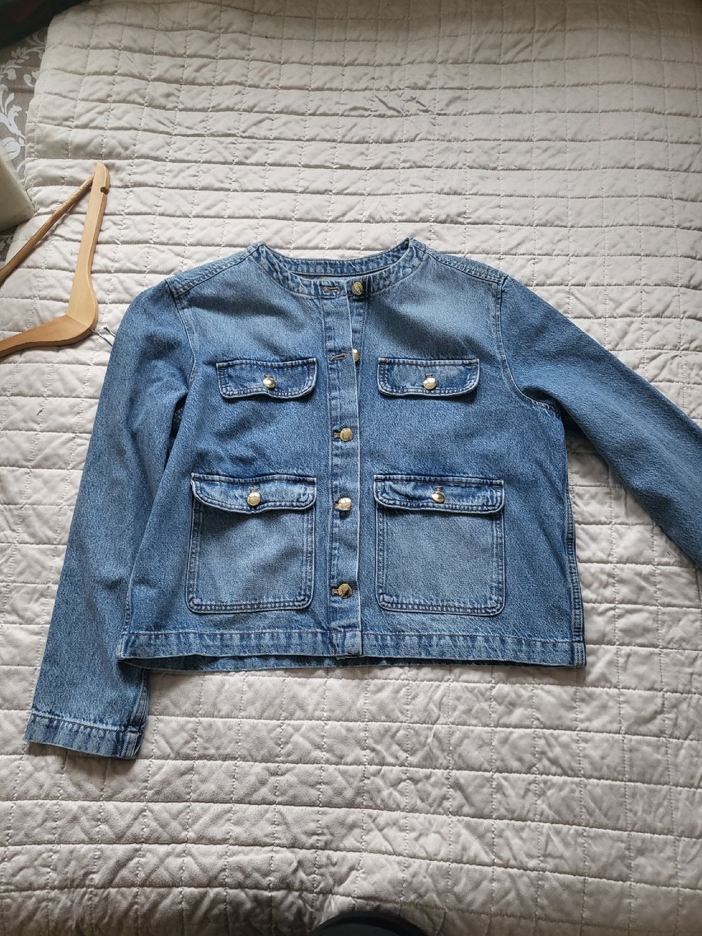 H&M Giacche: H&M Denim Jacket, Size L, Button Up – Nuovo (secondo la descrizione) da Sarmenstorf venduto da zuz_q5kq 4