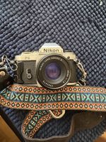 Nikon FG Spiegelreflexkamera-Set inkl. Vivitar 70-210mm & Zu