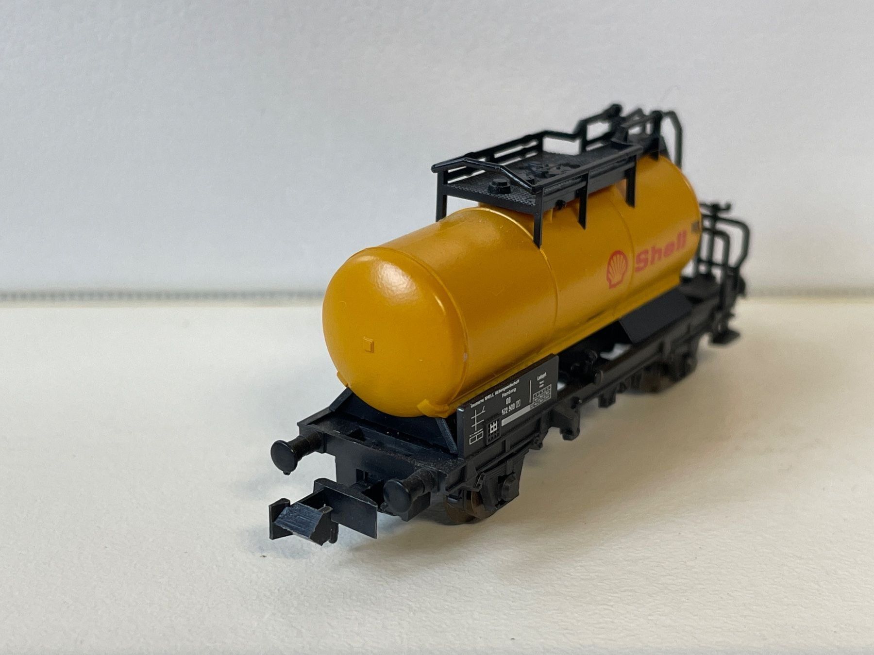 Roco Modelleisenbahnen: Roco H0 4337B DB Kesselwagen Shell mit OVP – Gebraucht aus Brüttisellen von Ereich 3