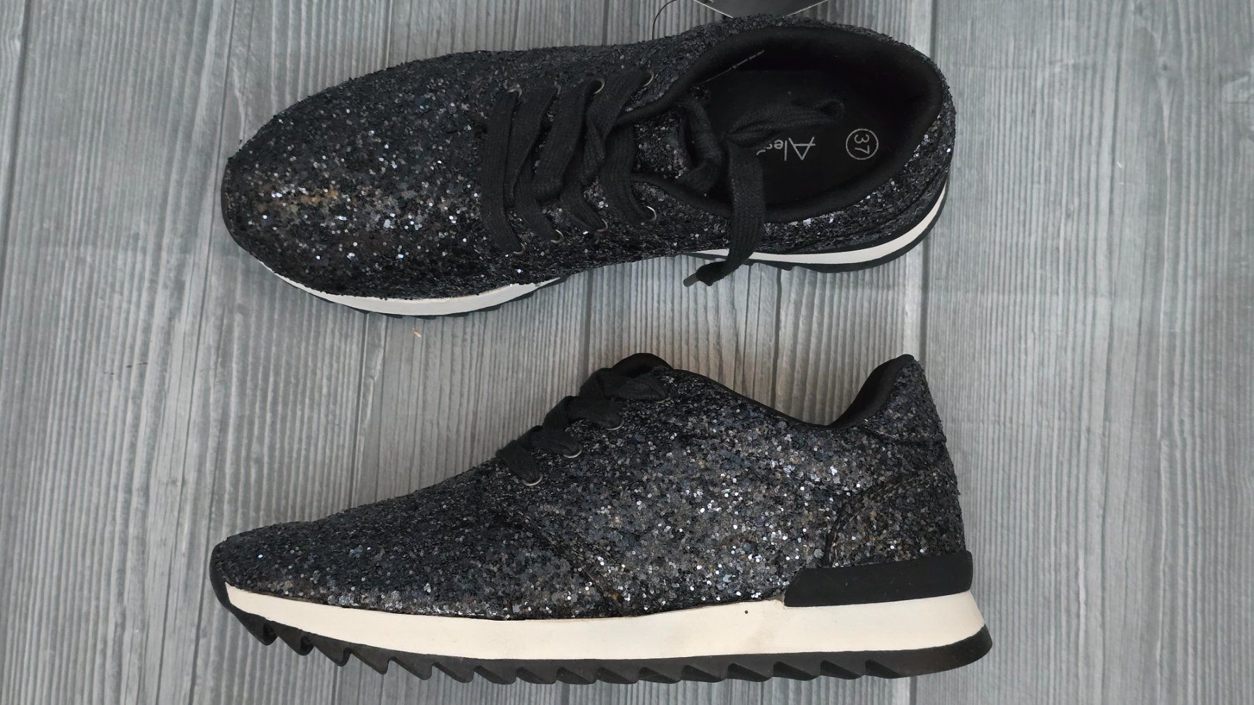 Scarpe da donna: Alesya Glitzer Sneaker - 37 - Black Sparkle – Nuovo (secondo la descrizione) da Thalwil venduto da VitaMini 3