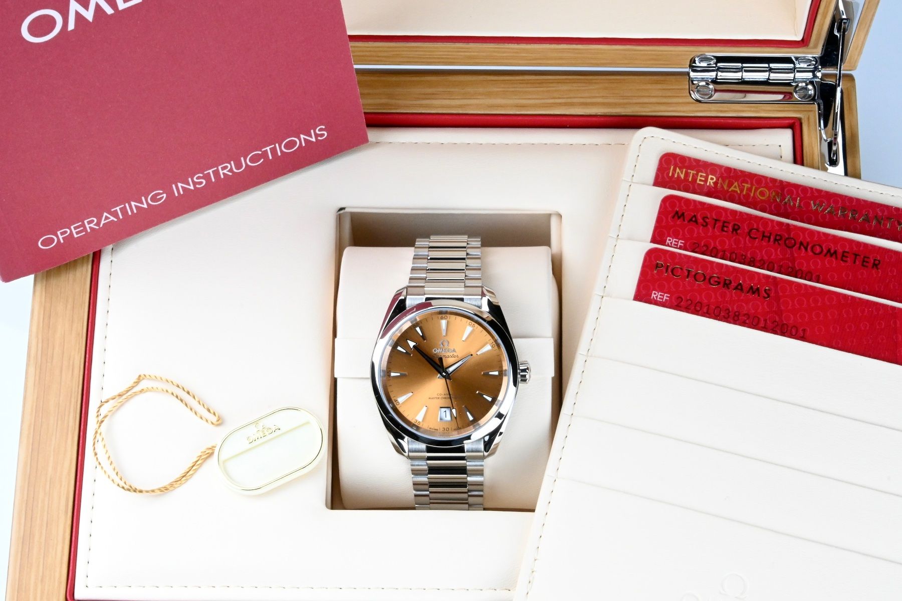Omega Orologi: Omega Aqua Terra Shades "Saffron" Ref. 220.10.38.20.12.001 – Nuovo e nell'imballaggio originale da Zug venduto da Avent0ri_by_Montauk 1