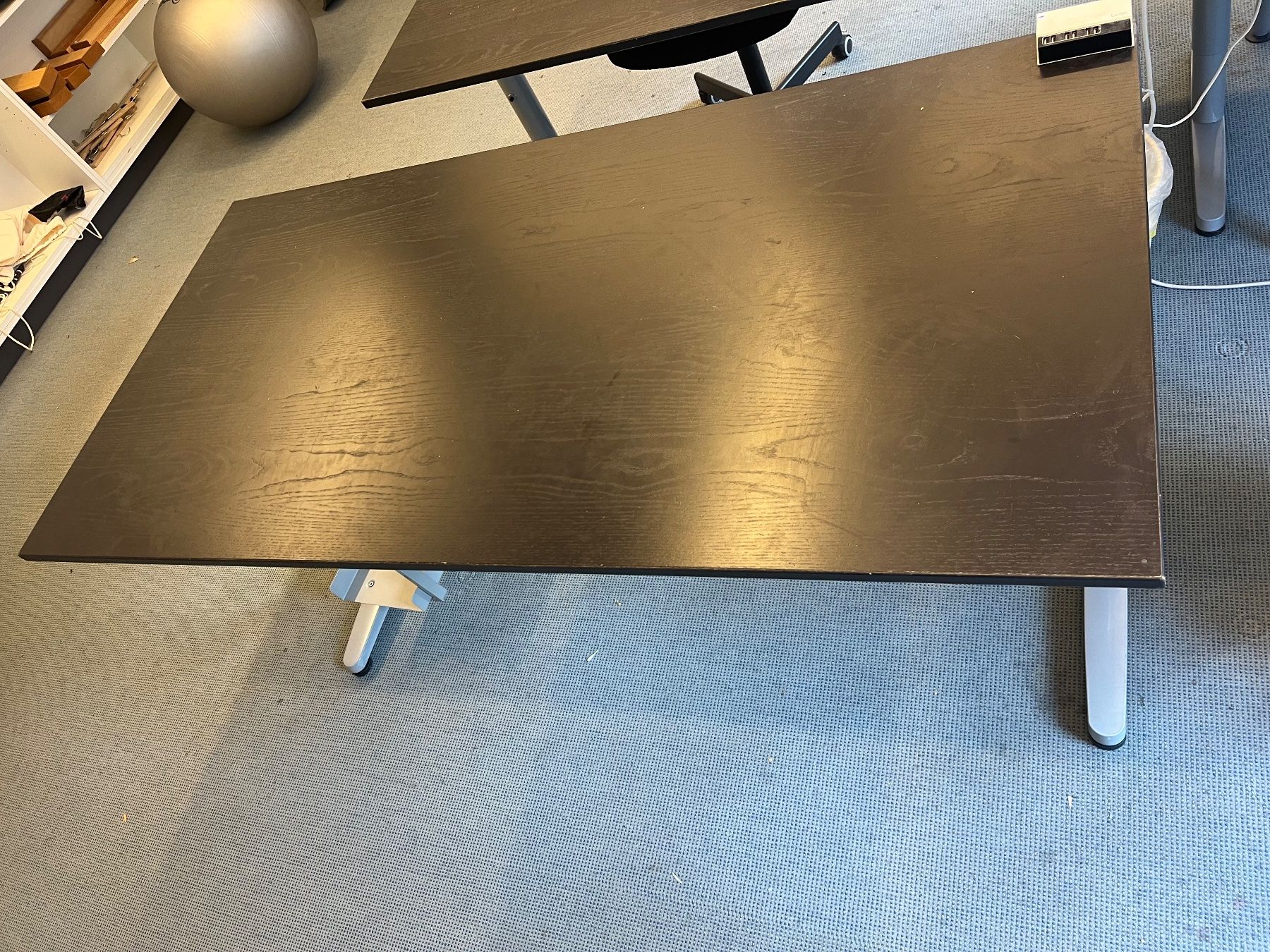Ikea Scrivanie: Bürotisch zu verkaufen – Usato da Bern venduto da UNIKSports