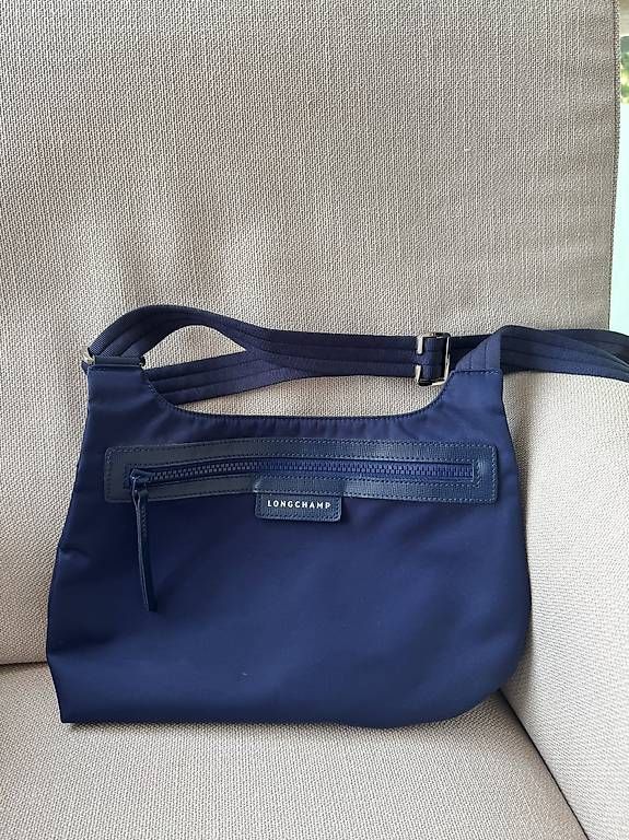 Longchamp Borse: Longchamp Umhängetasche Stoff&Leder dunkelblau – Usato da Muttenz venduto da einfach-schoen