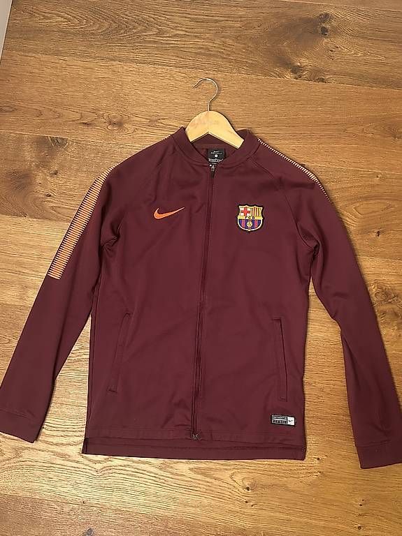 Nike Giacche: Barcelona Trainingsjacke – Usato da Bad Ragaz venduto da Closet_Dealz1
