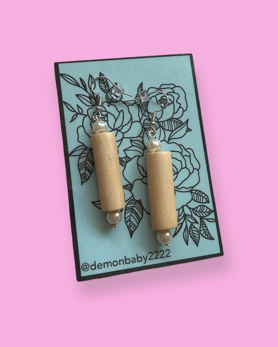 Orecchini pendenti & Orecchini a lobo: "So thick!" earrings – Nuovo e nell'imballaggio originale da Basel venduto da demonbaby2222 1