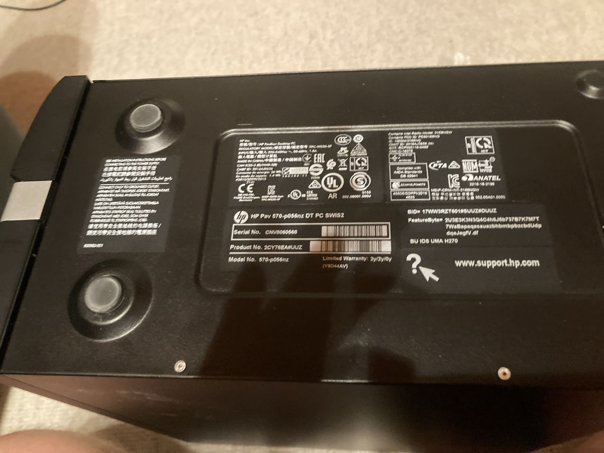 Hewlett Packard PCs: Ordinateur de bureau HP Écran +  clavier et souris – Gebraucht aus Fontenais von Jul_qv7b 5