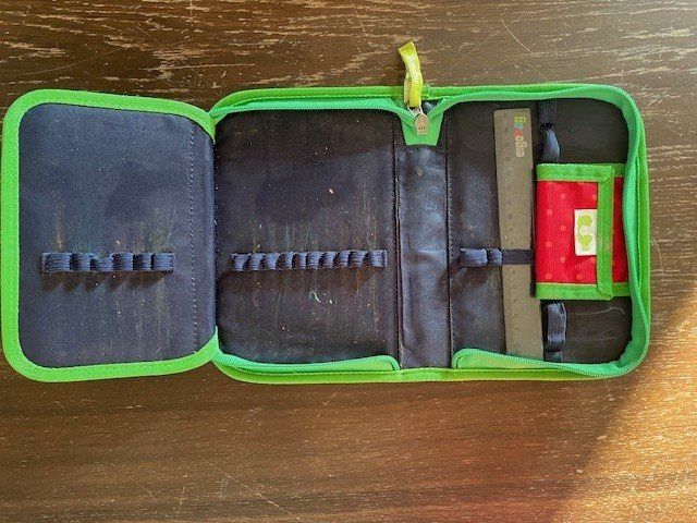 Ergobag Zaini: Ergobag Rucksack Set – Usato da Basel venduto da Meier23 4