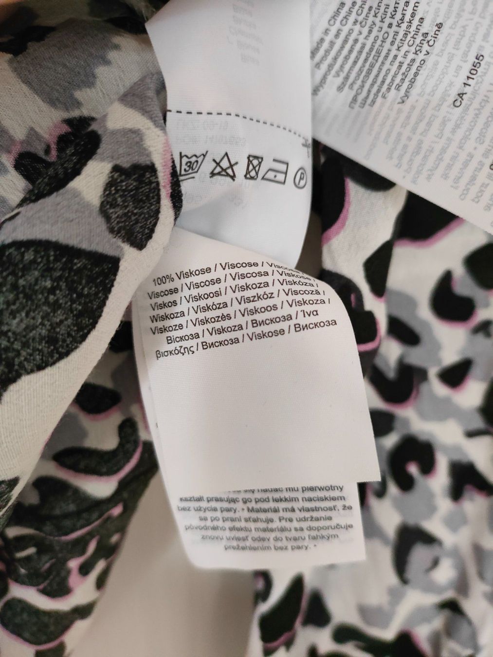 Comma Blusen: Luftiges Blusenshirt von COMMA – Gebraucht aus Adliswil von Vimovi 2