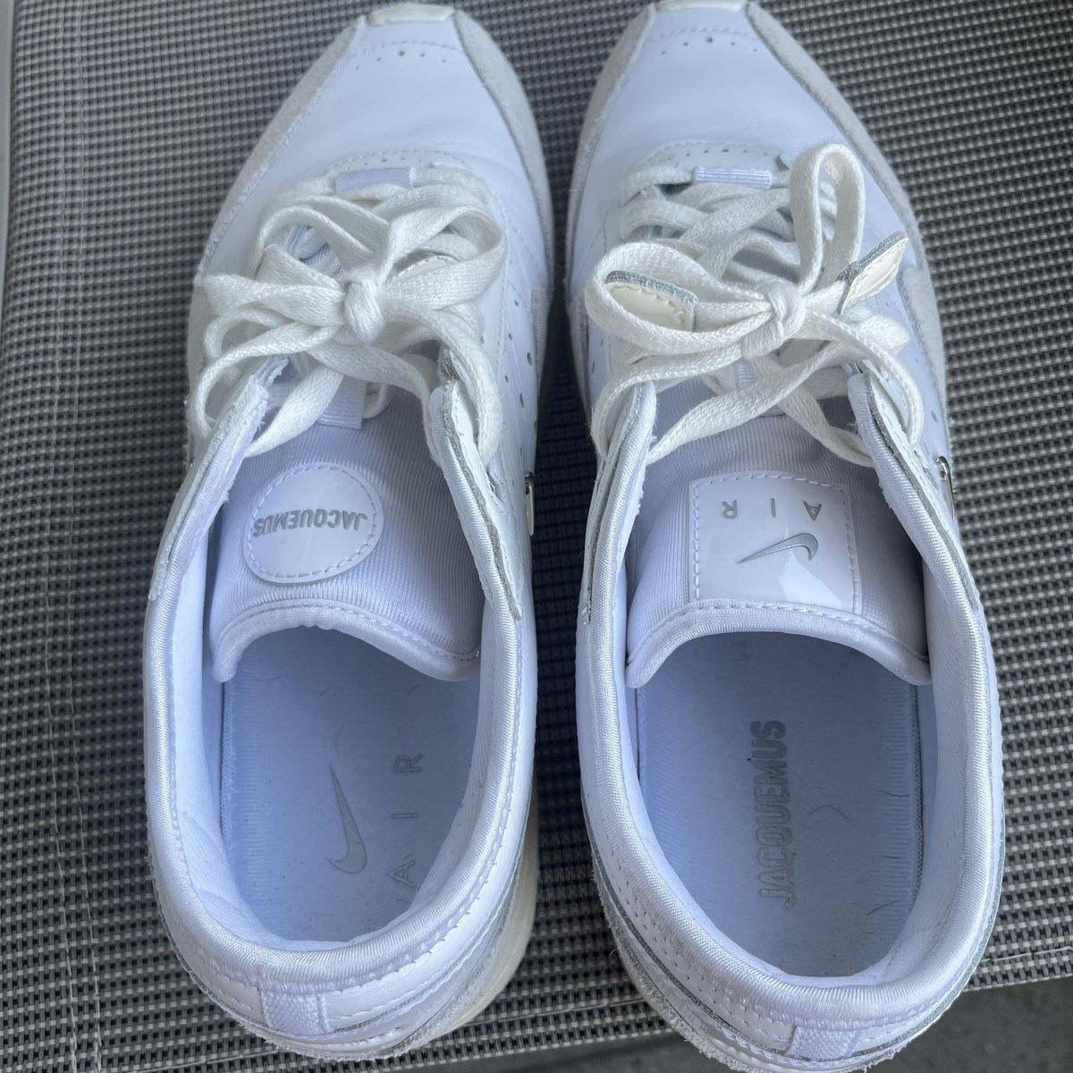 Nike Scarpe da uomo: Nike Air Max 1 x Jaquemus EU 44.5 – Usato da Winterthur venduto da LaBodega 5
