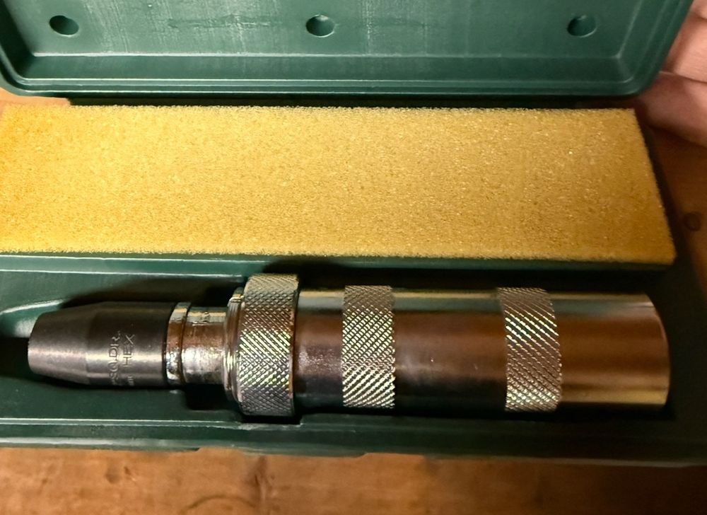 Tous les outils: Schlagschrauber mit Bitsatz – D'occasion à Winterthur par Bogdan1986 1