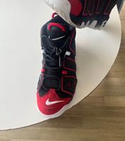 Chaussure NIKE UPTEMPO 45
