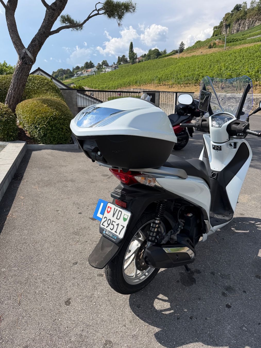 Scooters: Honda SH125i 2015 – Gebraucht aus Chardonne von fra_8g2f 4