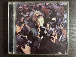 Robbie Williams - Life Thru a Lens