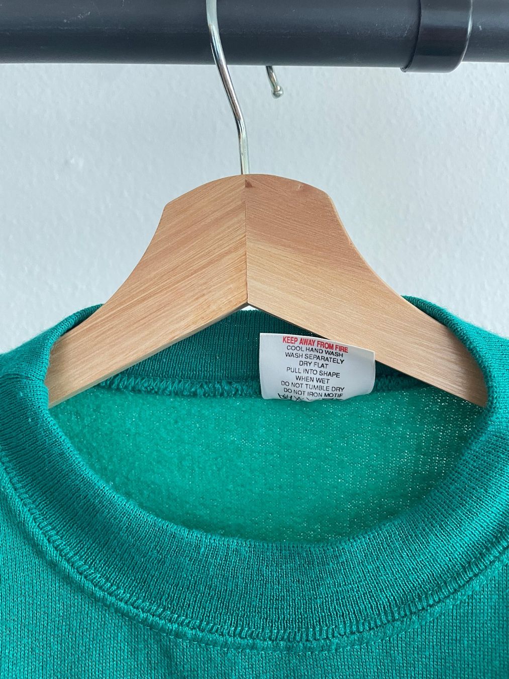 Maglioni & Felpe: Einzigartiger London-Pullover – Usato da Luzern venduto da tim_nk6b 3