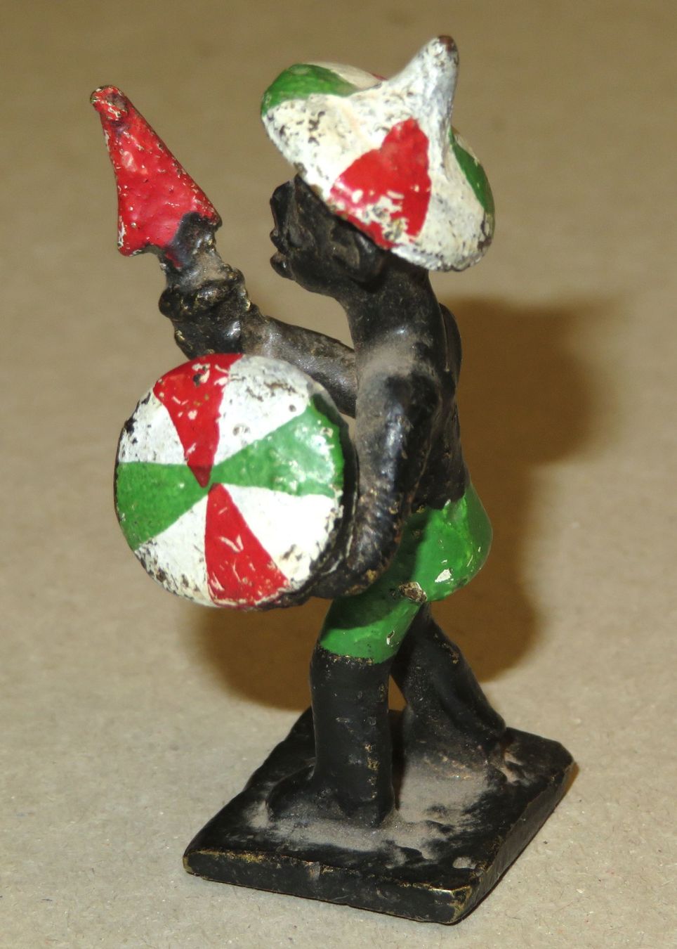 Statuette: Bronzefigur afrikanischer Krieger, Höhe 5.5 cm – Usato da Oberriet SG venduto da ganesh435 4