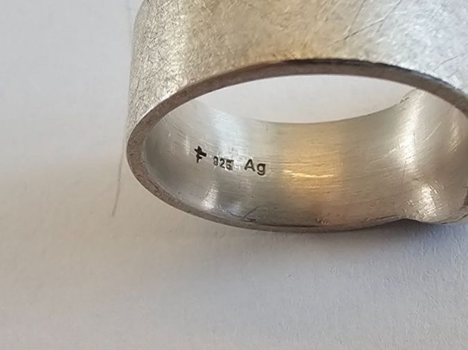 Anelli: Skull Ring mit Saphir Augen in Silber 925 – Nuovo (secondo la descrizione) da Uitikon-Waldegg venduto da mausgertrud68 2