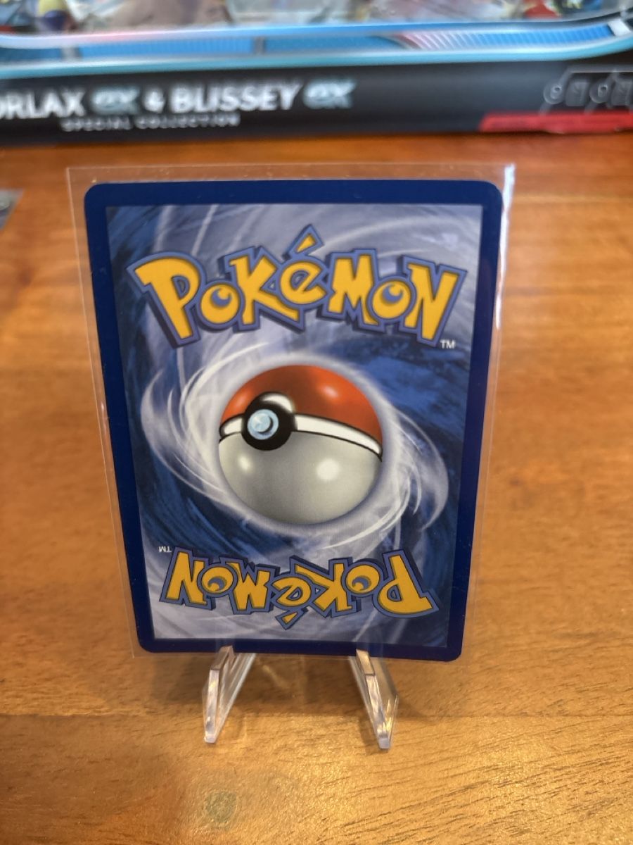 Pokémon Carte collezionabili: Pokemon Karte: Eternatus – Usato da Rickenbach b. Wil venduto da PokemonSwissSpotify 1