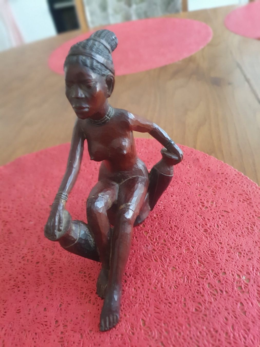 Statuette: Afrikanische Holzfigur + Holzrelief – Usato da Basel venduto da FirstClass4000 1