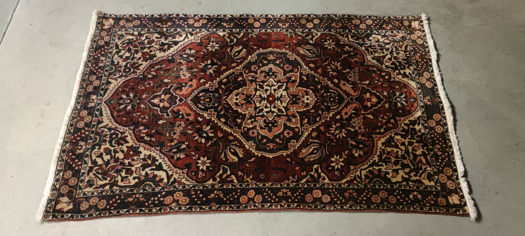 Tappeti: Schöner grosser persischer Bahtiar Orientteppich 203x131 – Usato da Basel venduto da Kaupo1 1