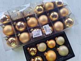 LOT WEIHNACHTSBAUMKUGELN - CHRISTBAUMKUGELN IN GOLDFARBE