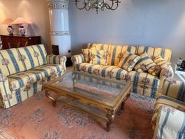 Ensemble canapés et fauteuil tissu rayé fleurs jaune