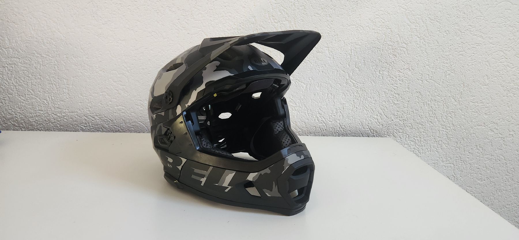 Bell Helme: Casque Bell Super DH Mips L – Neu (gemäss Beschreibung) aus Colombier NE von Viva_la_bam