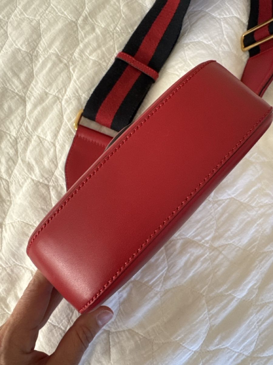 Gucci Sacs femmes: Sac Gucci rouge, Lady Web small ! Superbe. – D'occasion à Genève par Cicin 2