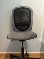 Ikea Bürostuhl in grau, höhenverstellbar