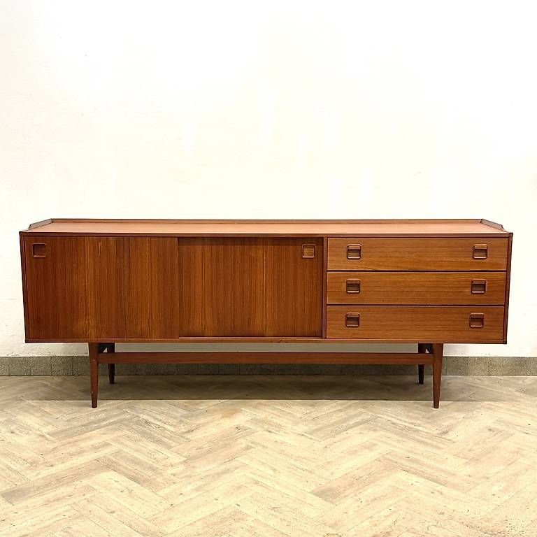 Cassettiere: Mid Century teak Sideboard – Usato da basel venduto da futureforyesterday 1