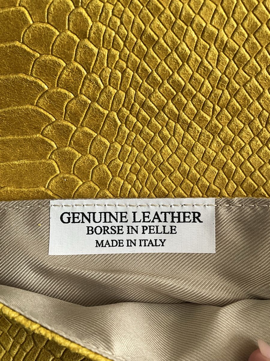Borse da donna: Tasche aus Leder – Nuovo (secondo la descrizione) da Mörschwil venduto da Vivienne3 1