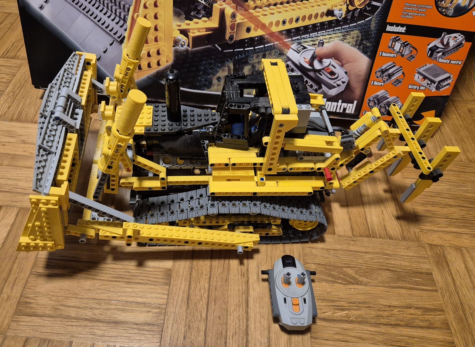 Lego Jouets: LEGO Technic 8275 Bulldozer – D'occasion à Russikon par RemosBausteine 3