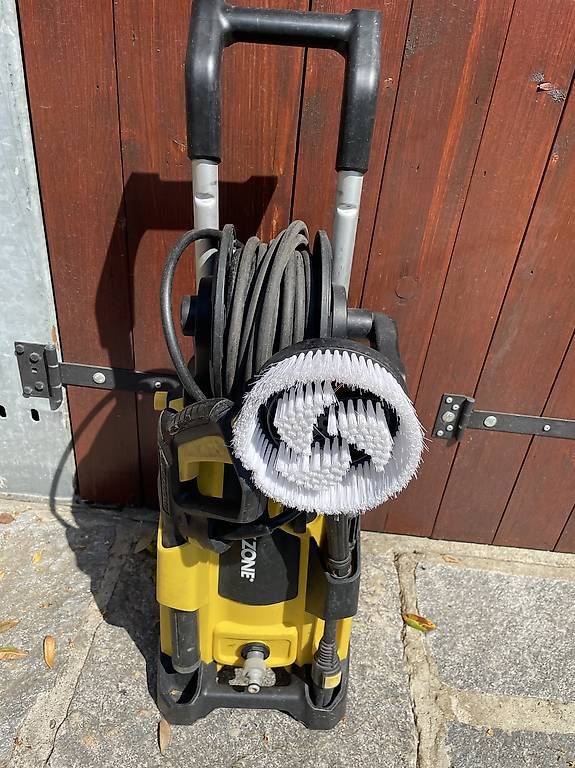 Tutte le macchine: Idropilitrice Workzone – Usato da Iragna venduto da Hiuston