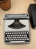 Schreibmaschine Remington Envoy mit Koffer gebraucht
