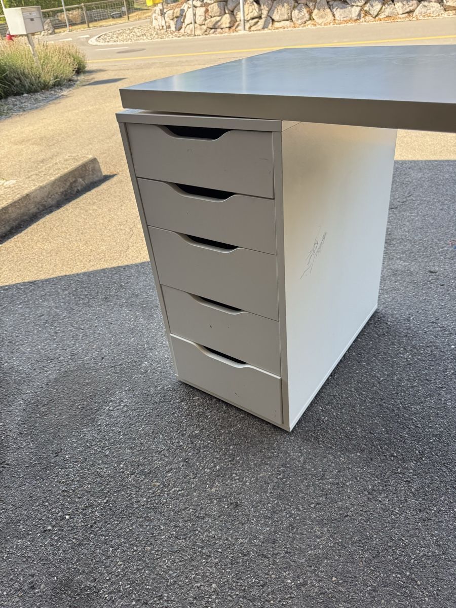 Ikea Schreibtische: Schreibtisch – Gebraucht aus Weinfelden von Joshua_W._ 3