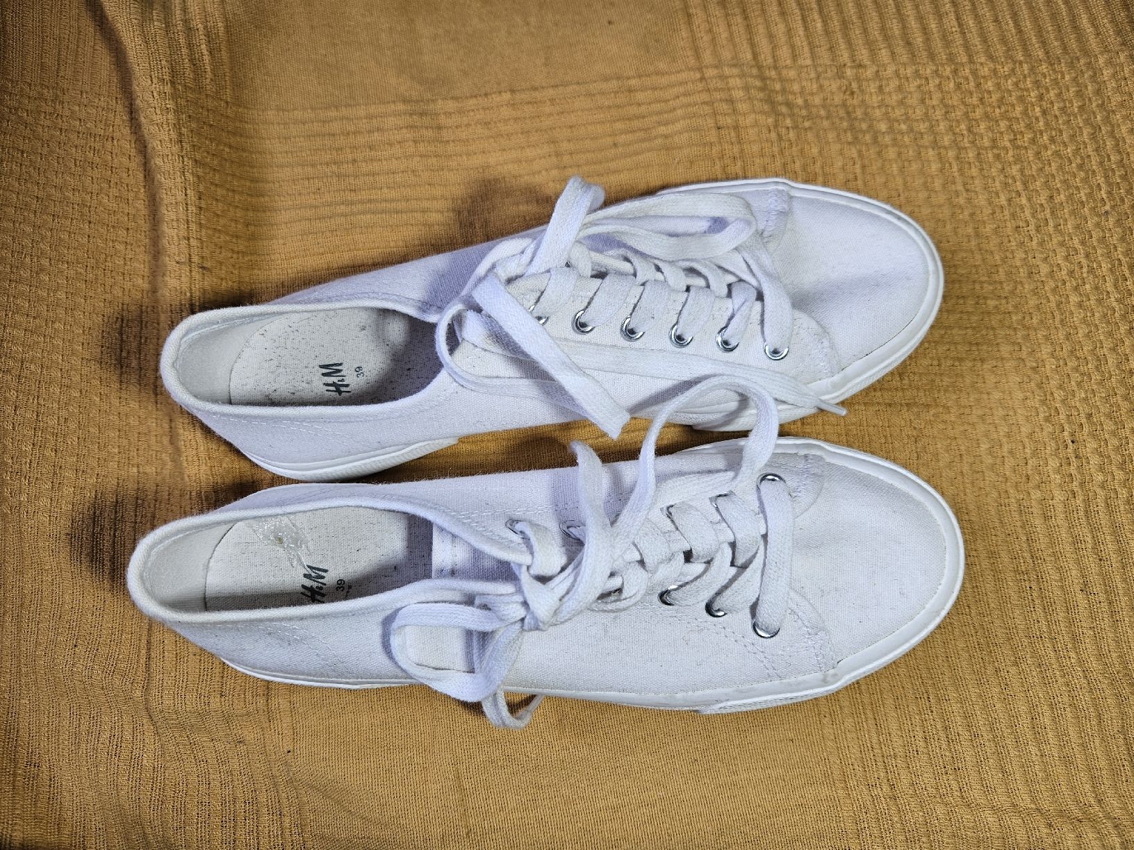 H&M Scarpe da donna: Chaussure H&M 39 – Usato da Biel/Bienne venduto da echinops